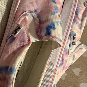 Rival Women’s Tie-Dye Sneakers